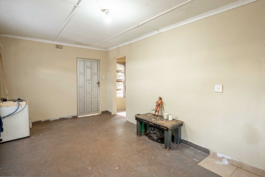 3 Bedroom Property for Sale in Lotus Park KwaZulu-Natal