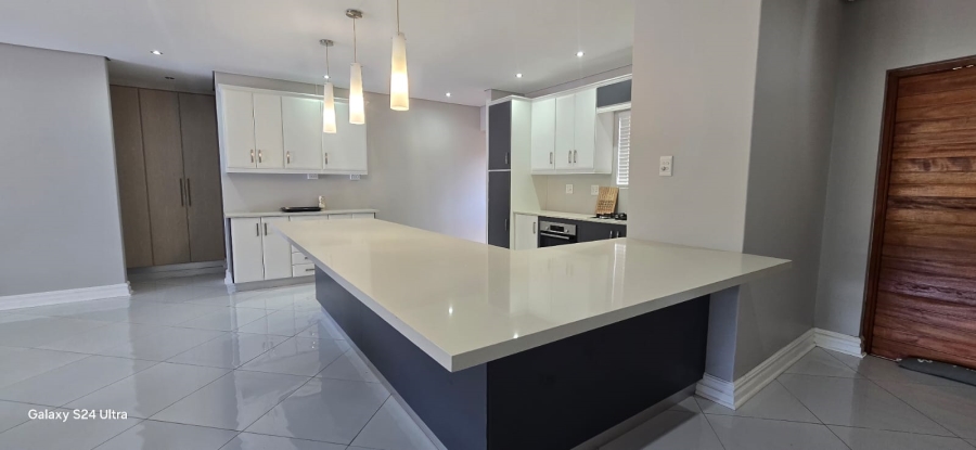 To Let 4 Bedroom Property for Rent in Meer En See KwaZulu-Natal