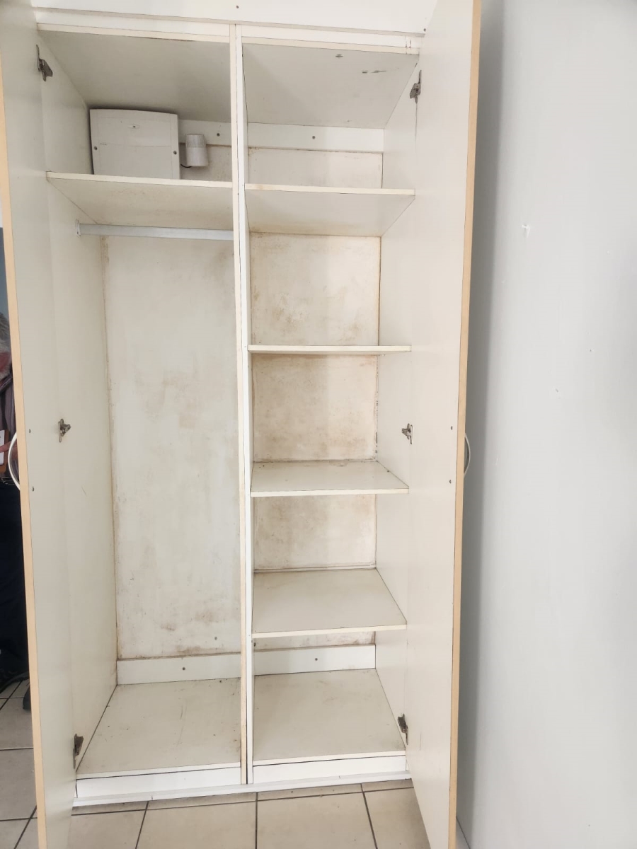 To Let 1 Bedroom Property for Rent in Richem KwaZulu-Natal