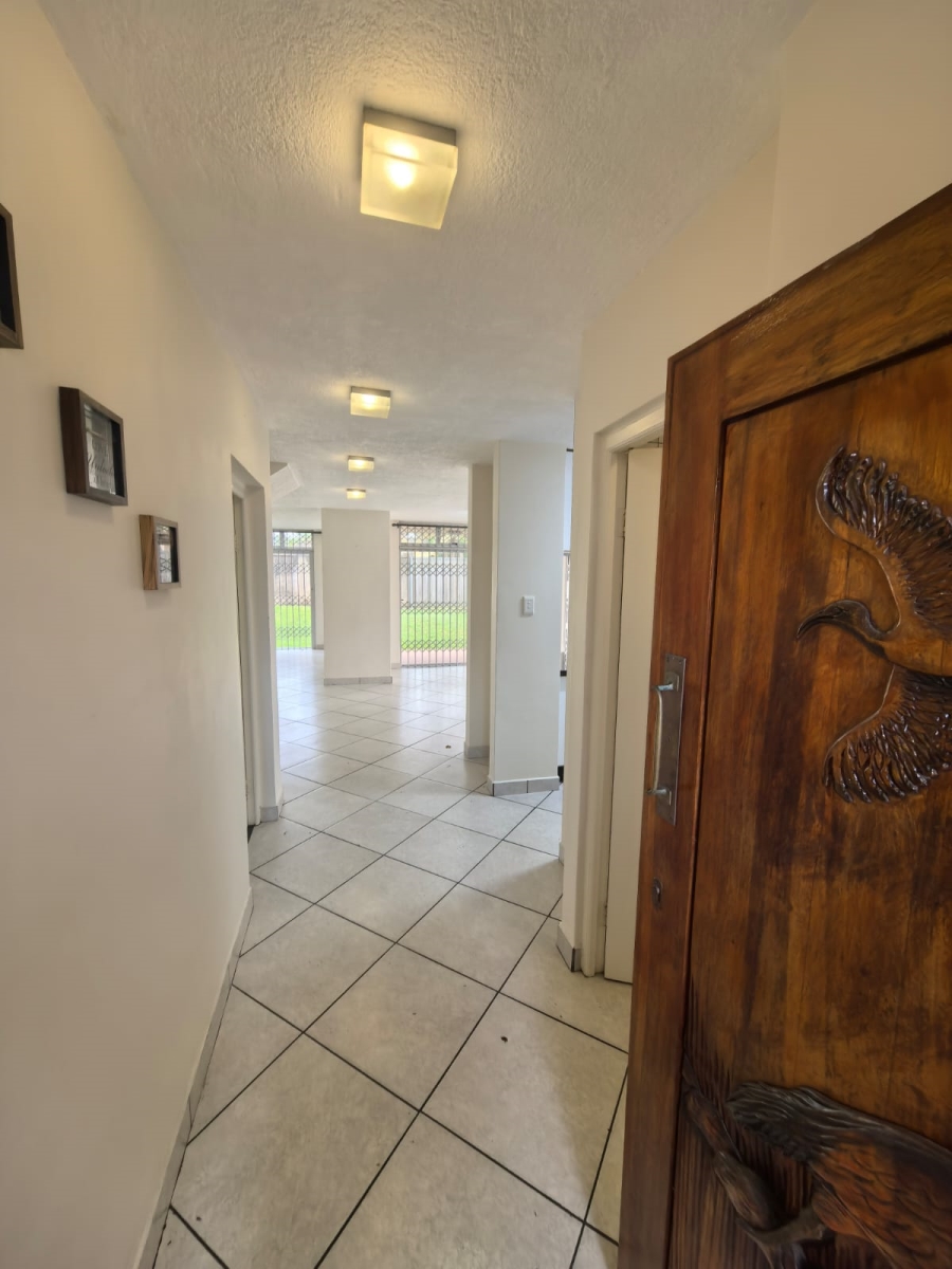 To Let 3 Bedroom Property for Rent in Meer En See KwaZulu-Natal