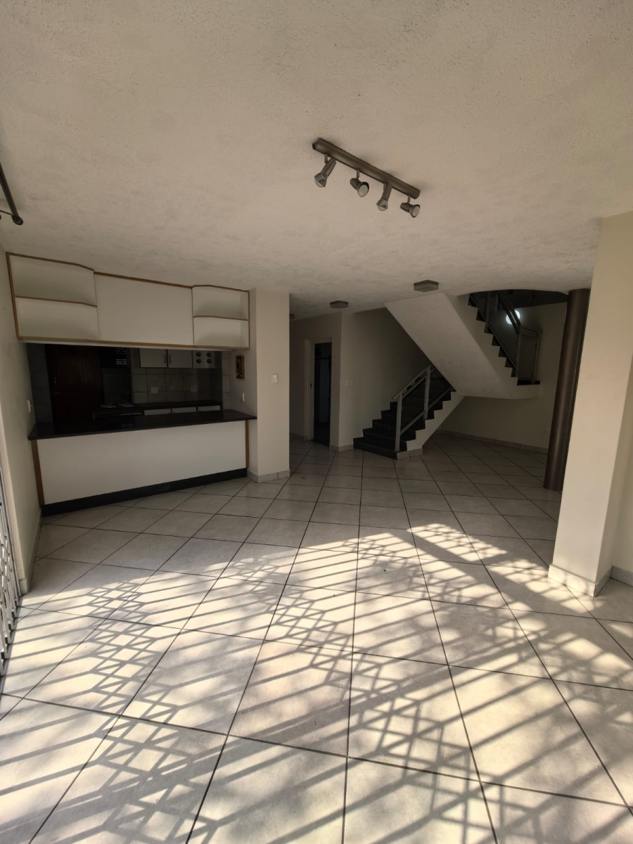 To Let 3 Bedroom Property for Rent in Meer En See KwaZulu-Natal