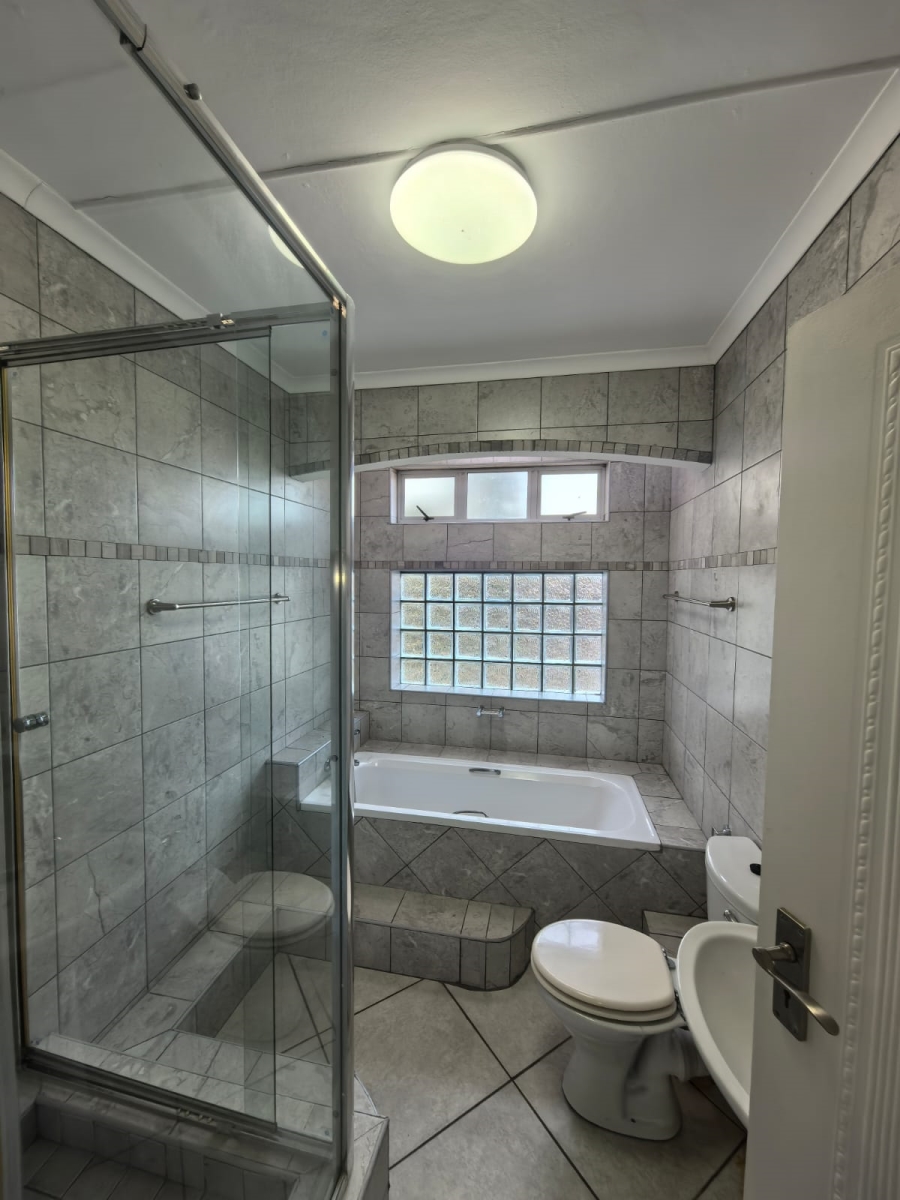 To Let 3 Bedroom Property for Rent in Meer En See KwaZulu-Natal