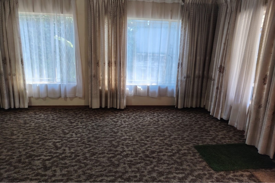 4 Bedroom Property for Sale in Newholme KwaZulu-Natal