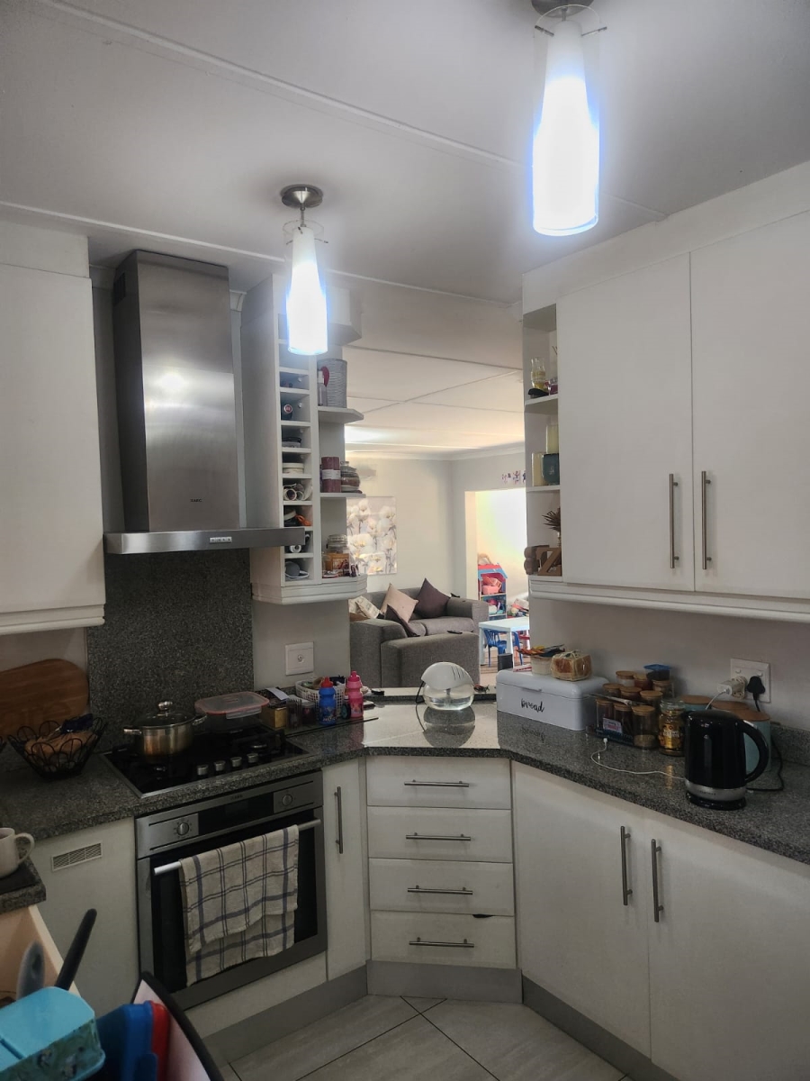 To Let 2 Bedroom Property for Rent in Veld En Vlei KwaZulu-Natal