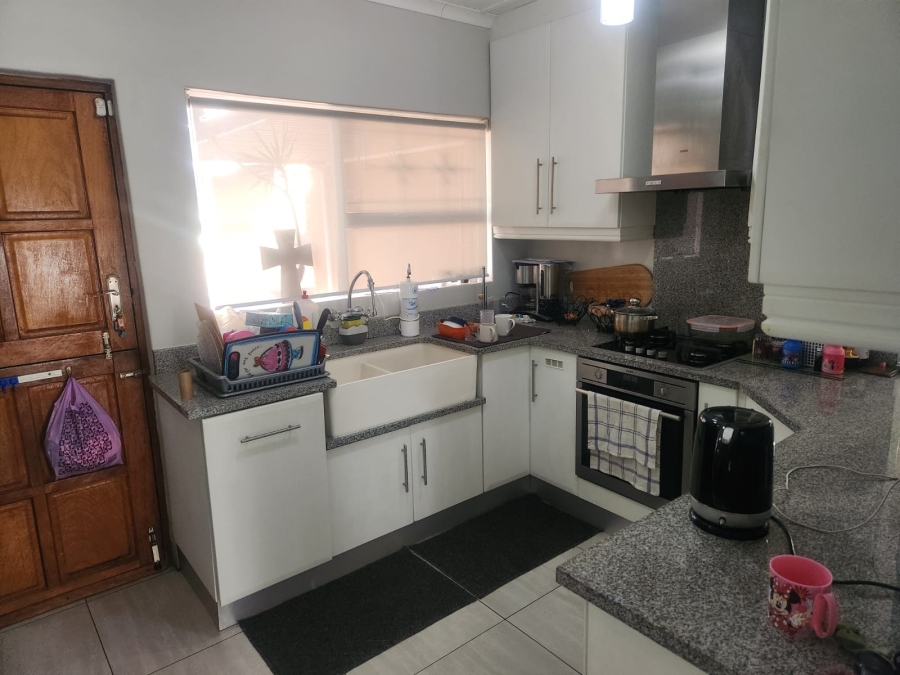To Let 2 Bedroom Property for Rent in Veld En Vlei KwaZulu-Natal