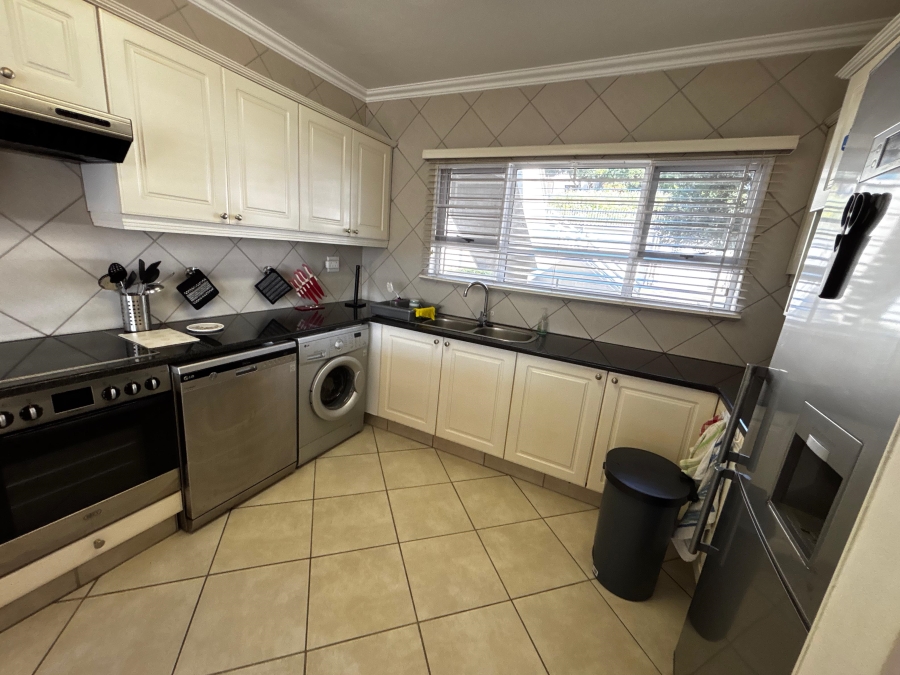 4 Bedroom Property for Sale in Ballito Central KwaZulu-Natal