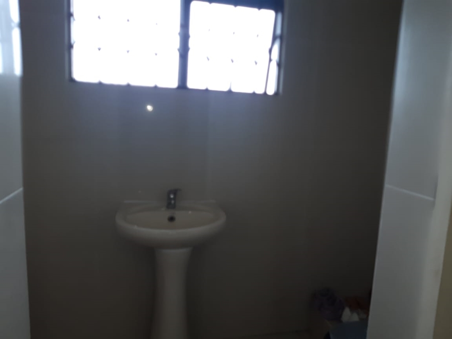 3 Bedroom Property for Sale in Lovu KwaZulu-Natal