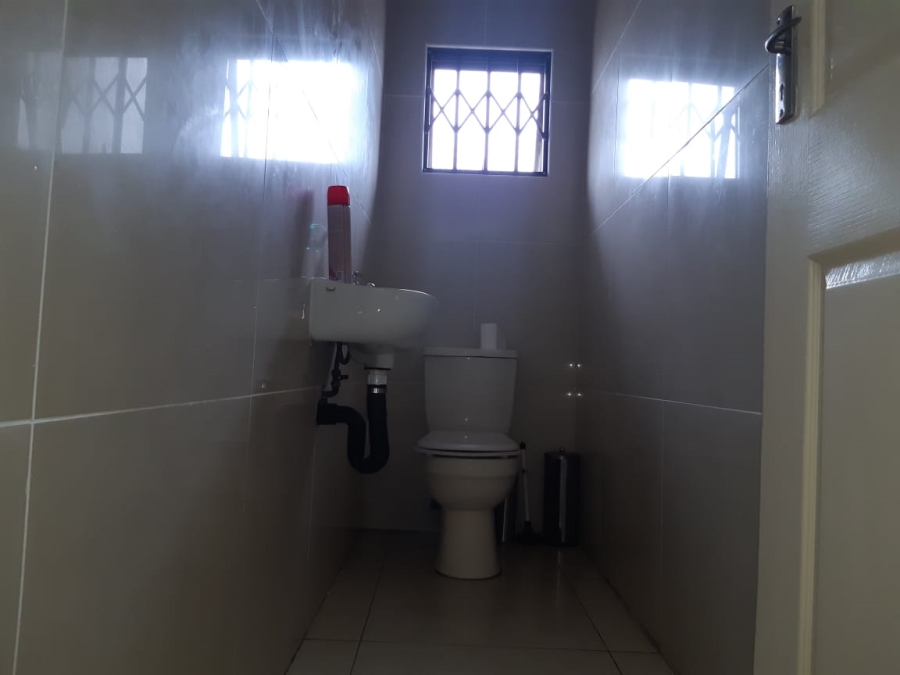 3 Bedroom Property for Sale in Lovu KwaZulu-Natal