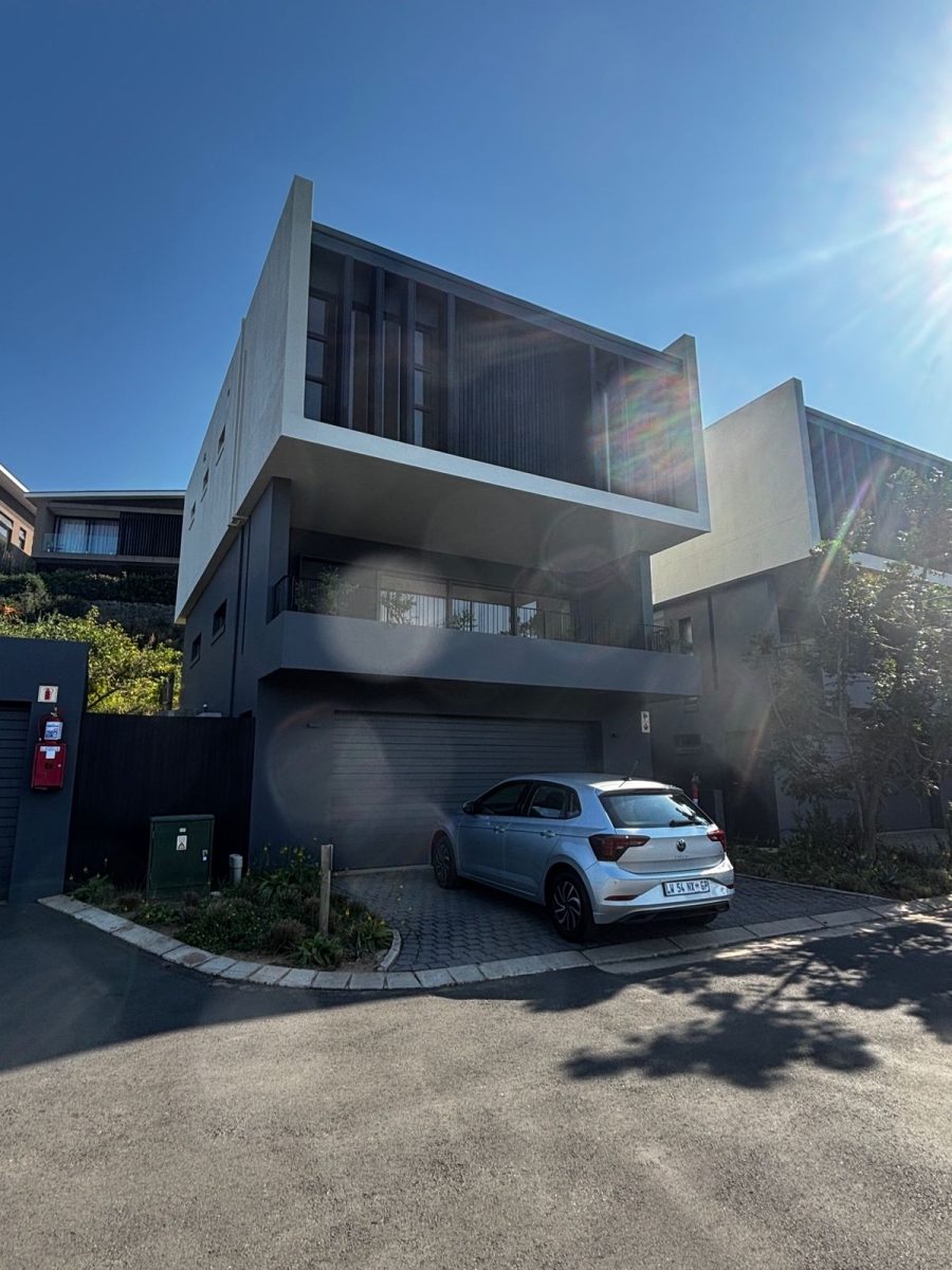 To Let 3 Bedroom Property for Rent in Zululami Coastal Estate KwaZulu-Natal