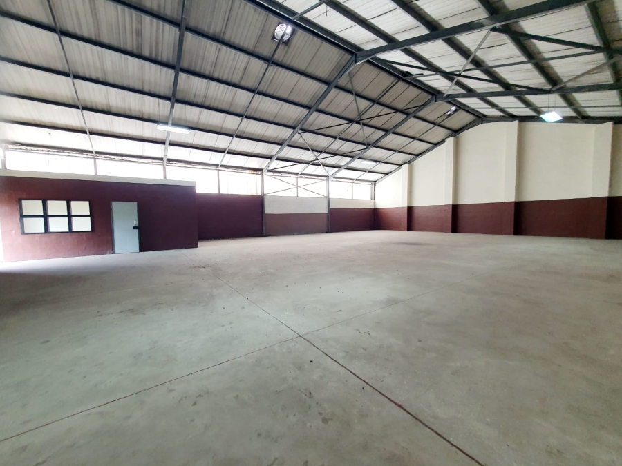Commercial Property for Sale in Hillview KwaZulu-Natal
