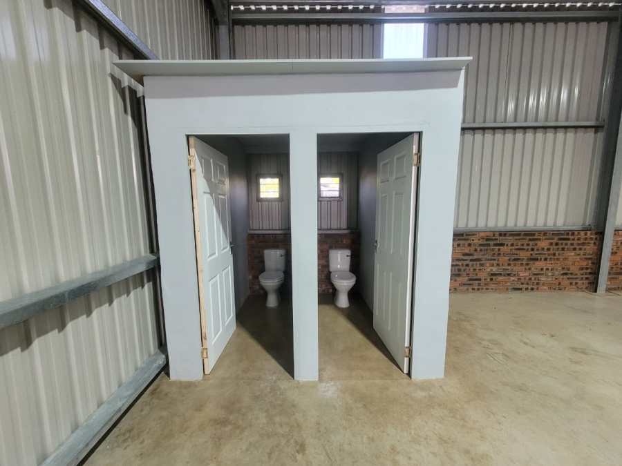 To Let commercial Property for Rent in Marburg KwaZulu-Natal