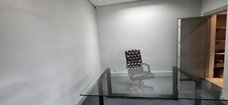 Commercial Property for Sale in Maxmead KwaZulu-Natal