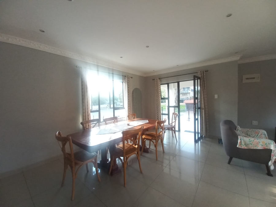 7 Bedroom Property for Sale in Essenwood KwaZulu-Natal