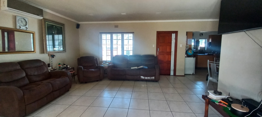 3 Bedroom Property for Sale in Margate KwaZulu-Natal
