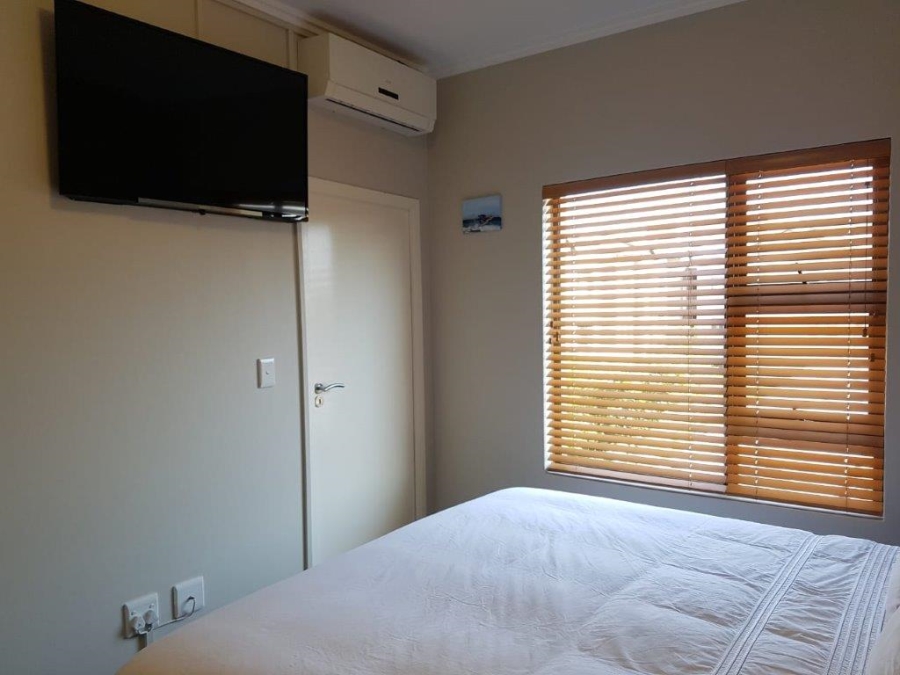 To Let 2 Bedroom Property for Rent in Umhlanga Ridge KwaZulu-Natal
