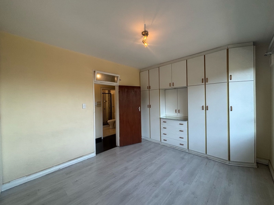 2 Bedroom Property for Sale in Morningside KwaZulu-Natal