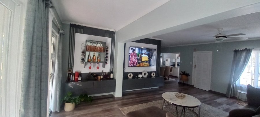 To Let 3 Bedroom Property for Rent in Margate KwaZulu-Natal