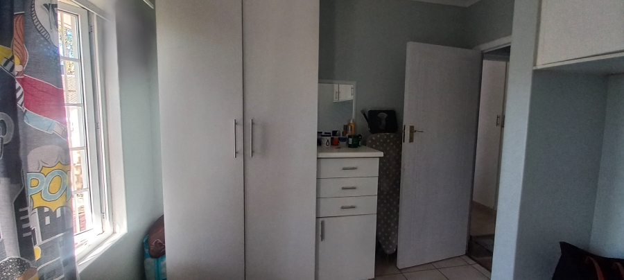To Let 3 Bedroom Property for Rent in Margate KwaZulu-Natal