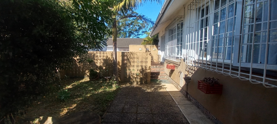 To Let 3 Bedroom Property for Rent in Margate KwaZulu-Natal