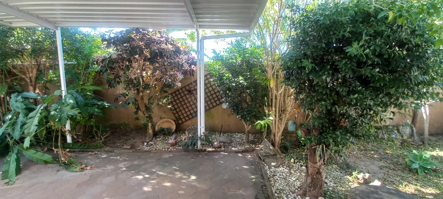 To Let 3 Bedroom Property for Rent in Margate KwaZulu-Natal
