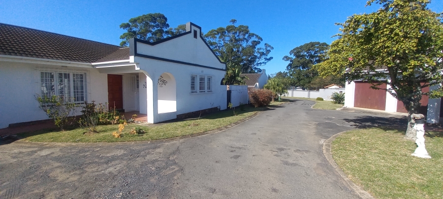 To Let 3 Bedroom Property for Rent in Margate KwaZulu-Natal