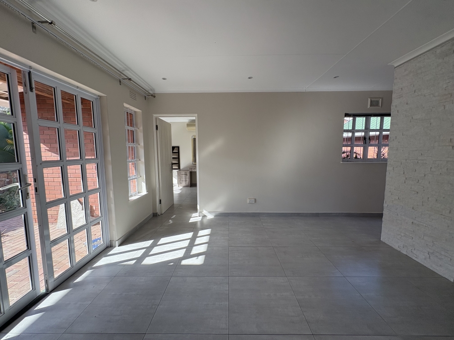 2 Bedroom Property for Sale in Mount Edgecombe KwaZulu-Natal