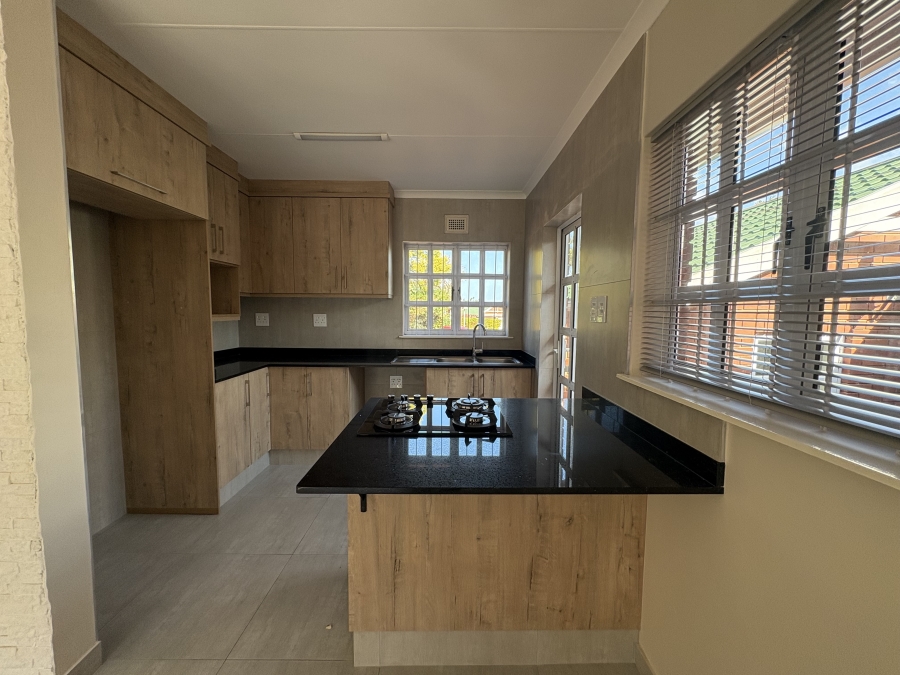2 Bedroom Property for Sale in Mount Edgecombe KwaZulu-Natal