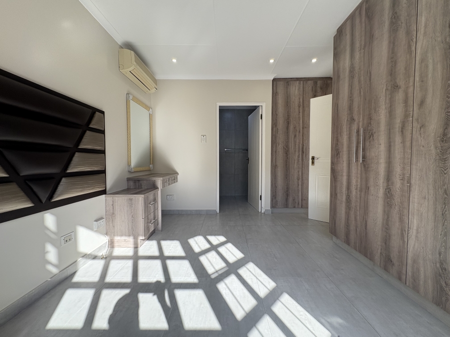 2 Bedroom Property for Sale in Mount Edgecombe KwaZulu-Natal