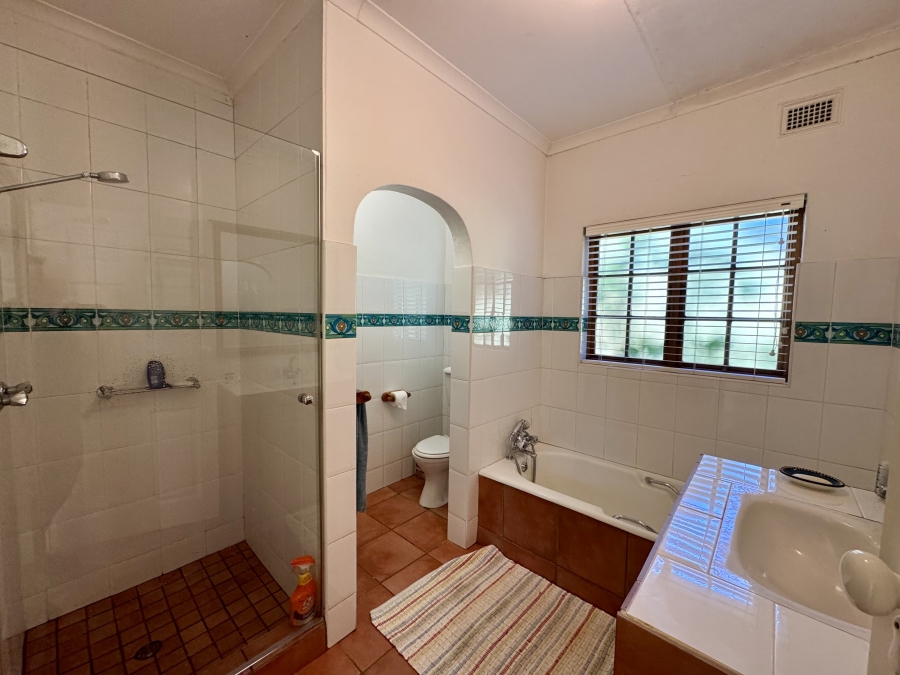 4 Bedroom Property for Sale in Worlds View KwaZulu-Natal