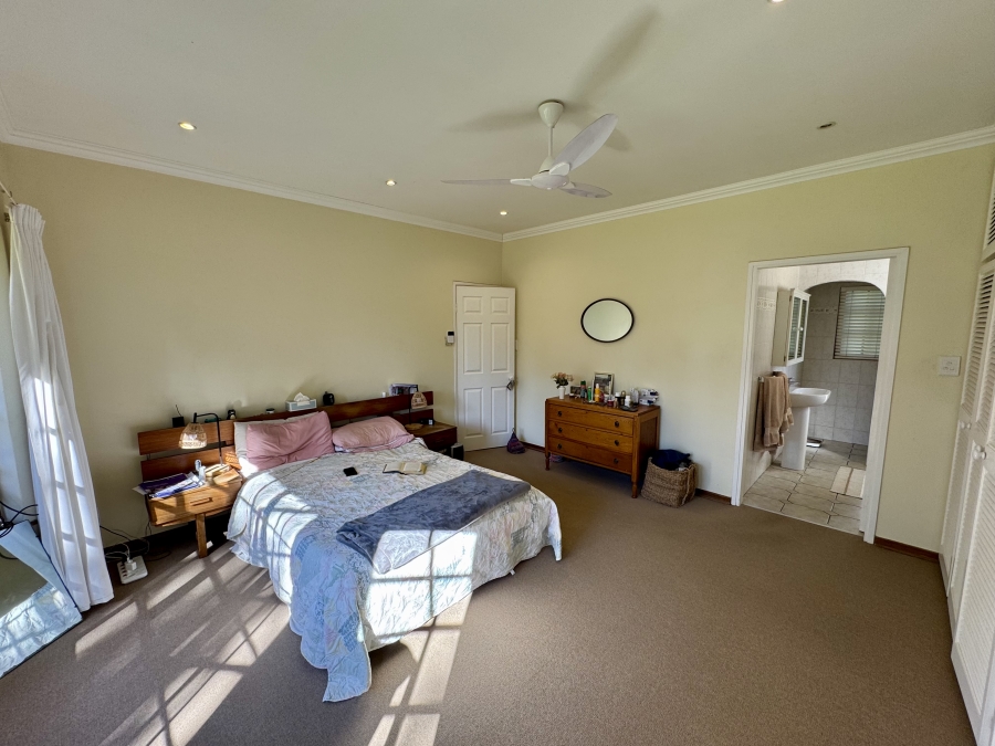 4 Bedroom Property for Sale in Worlds View KwaZulu-Natal
