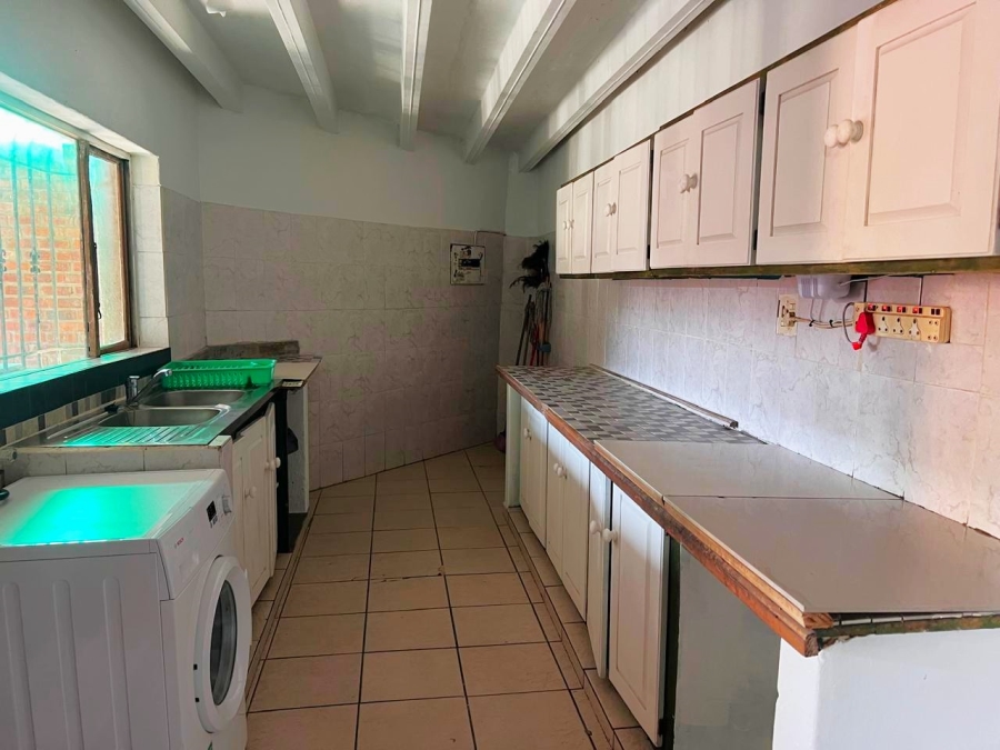 3 Bedroom Property for Sale in Port Edward KwaZulu-Natal