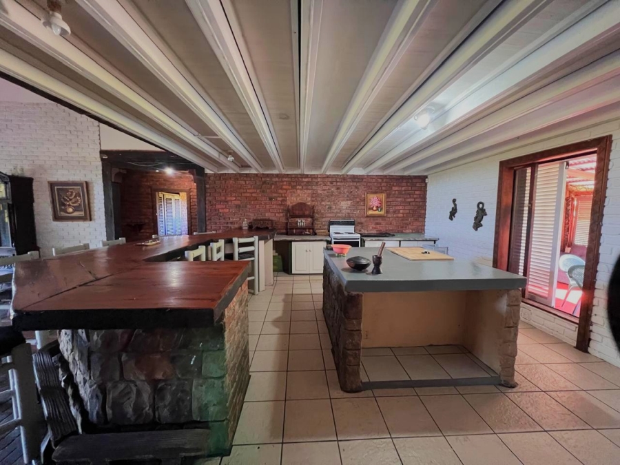 3 Bedroom Property for Sale in Port Edward KwaZulu-Natal