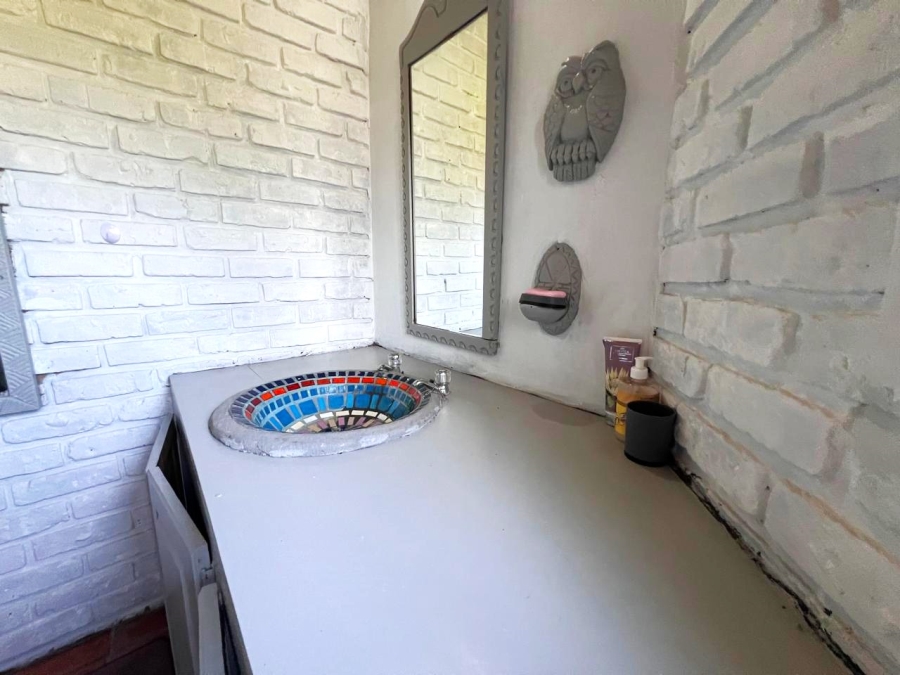 3 Bedroom Property for Sale in Port Edward KwaZulu-Natal