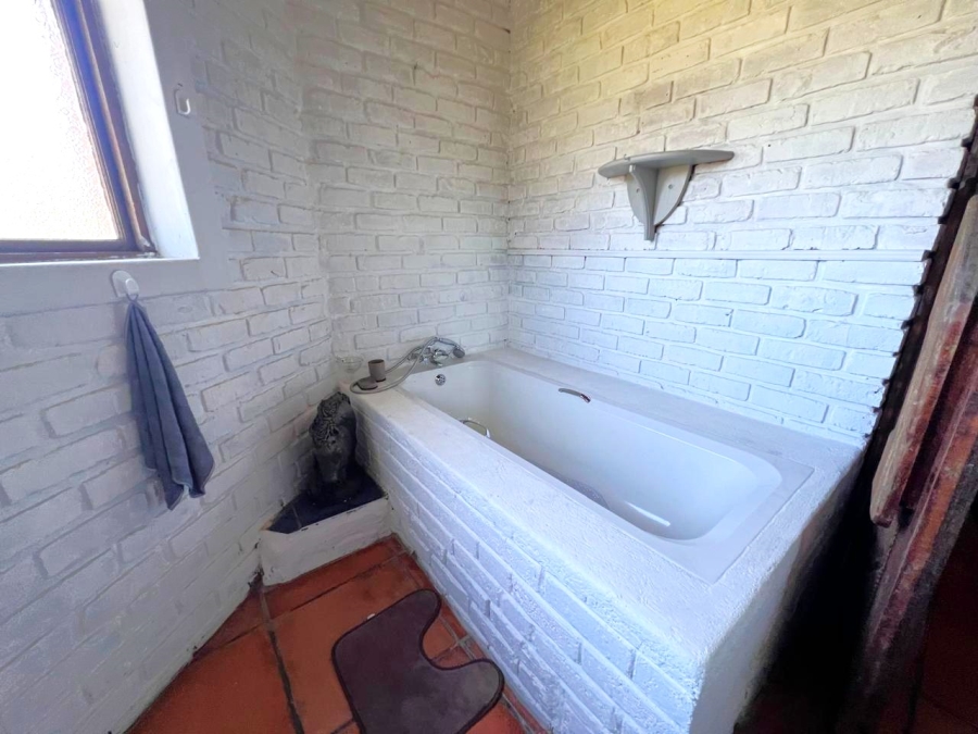 3 Bedroom Property for Sale in Port Edward KwaZulu-Natal