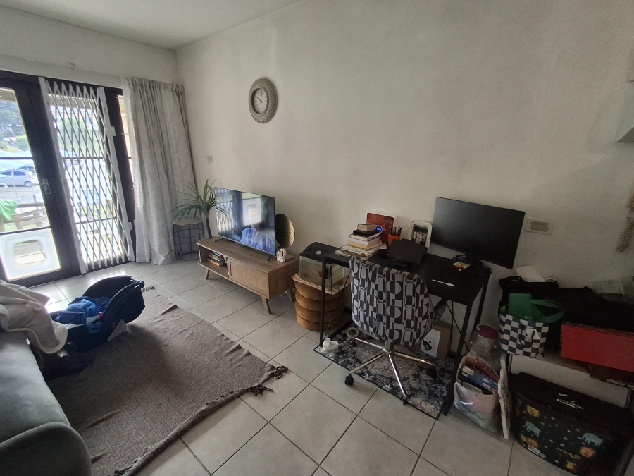 1 Bedroom Property for Sale in Bellair KwaZulu-Natal