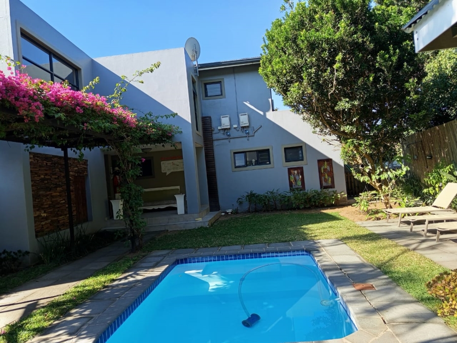 8 Bedroom Property for Sale in Umhlanga KwaZulu-Natal