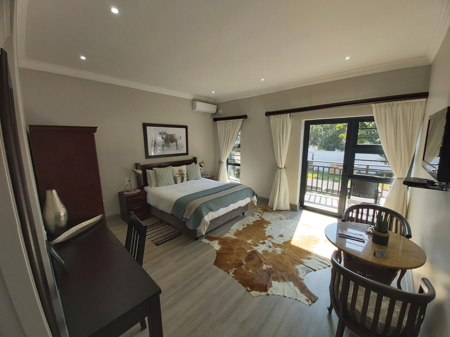 8 Bedroom Property for Sale in Umhlanga KwaZulu-Natal