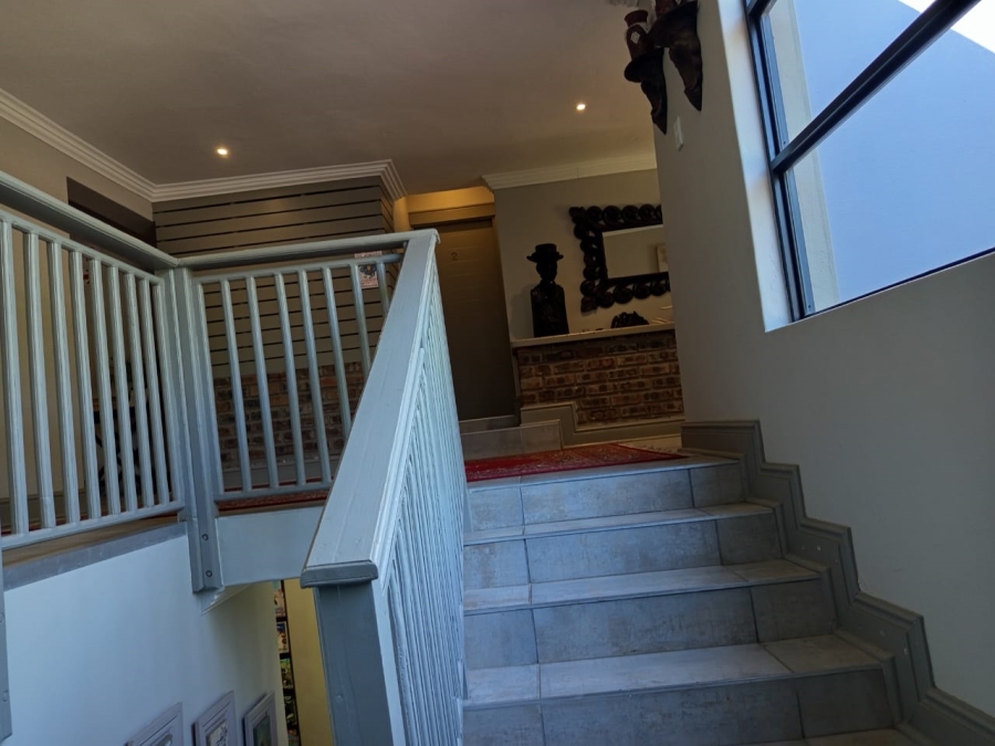 8 Bedroom Property for Sale in Umhlanga KwaZulu-Natal