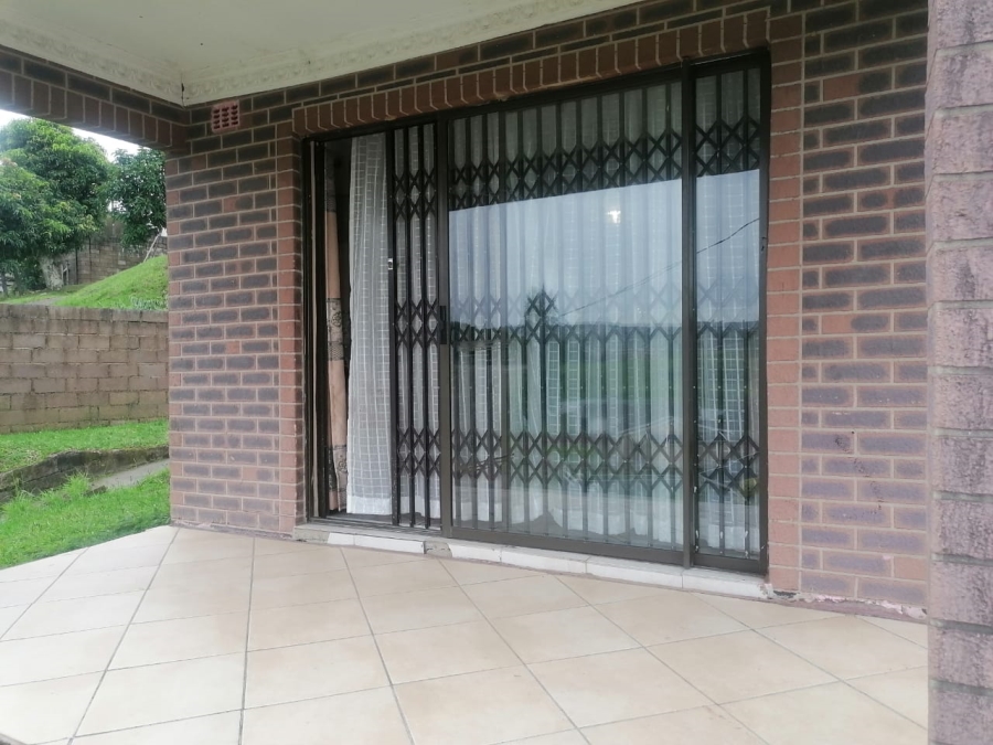 3 Bedroom Property for Sale in Umlazi KwaZulu-Natal