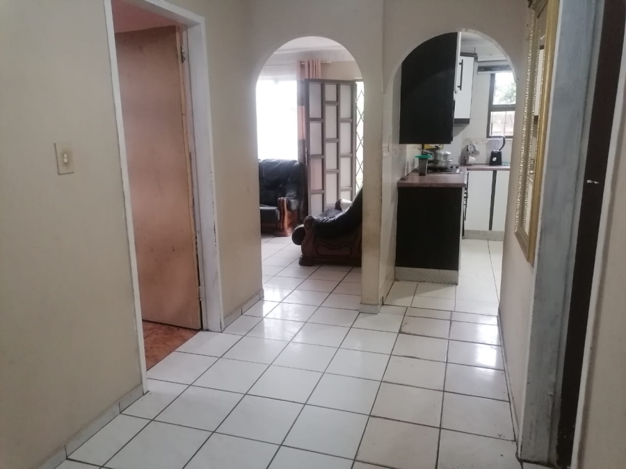 3 Bedroom Property for Sale in Umlazi KwaZulu-Natal