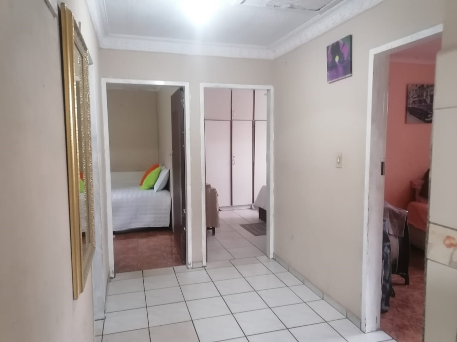3 Bedroom Property for Sale in Umlazi KwaZulu-Natal