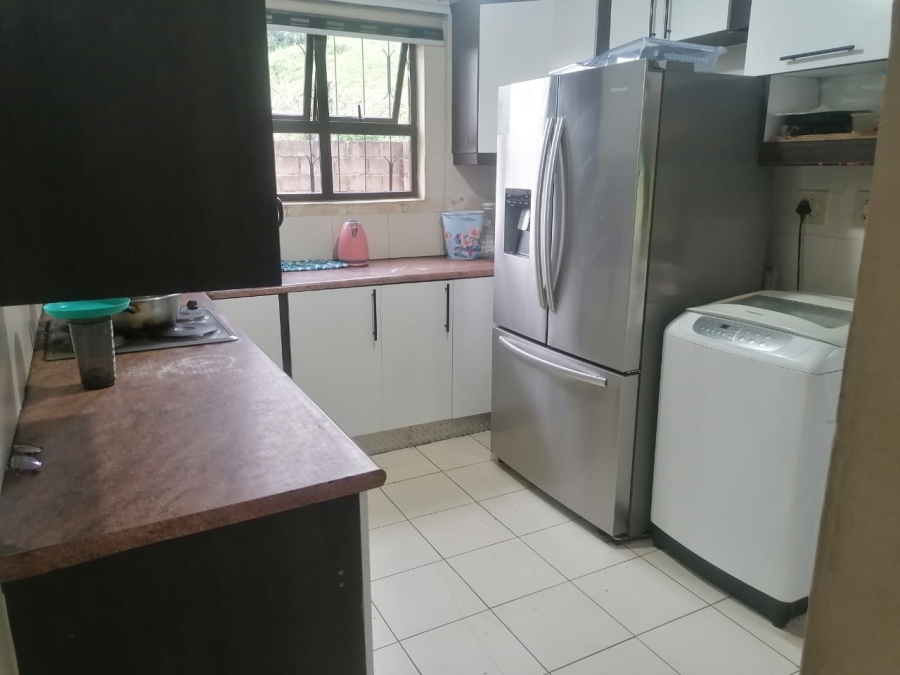 3 Bedroom Property for Sale in Umlazi KwaZulu-Natal