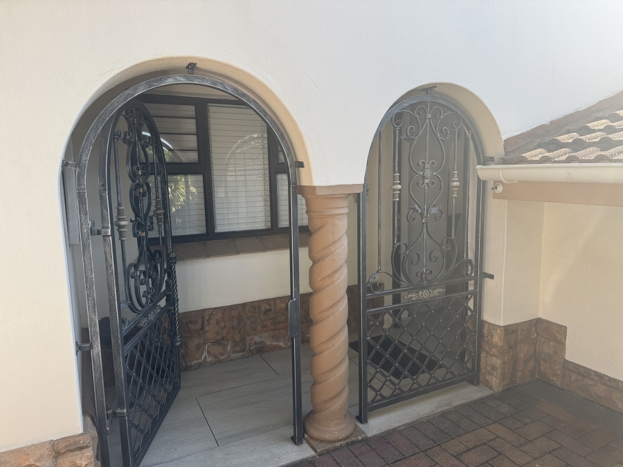 3 Bedroom Property for Sale in Manors KwaZulu-Natal