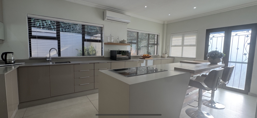 3 Bedroom Property for Sale in Manors KwaZulu-Natal