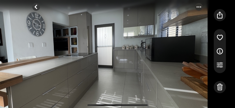 3 Bedroom Property for Sale in Manors KwaZulu-Natal