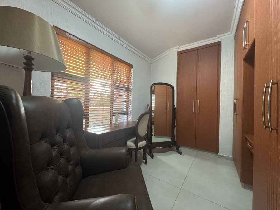 3 Bedroom Property for Sale in Manors KwaZulu-Natal