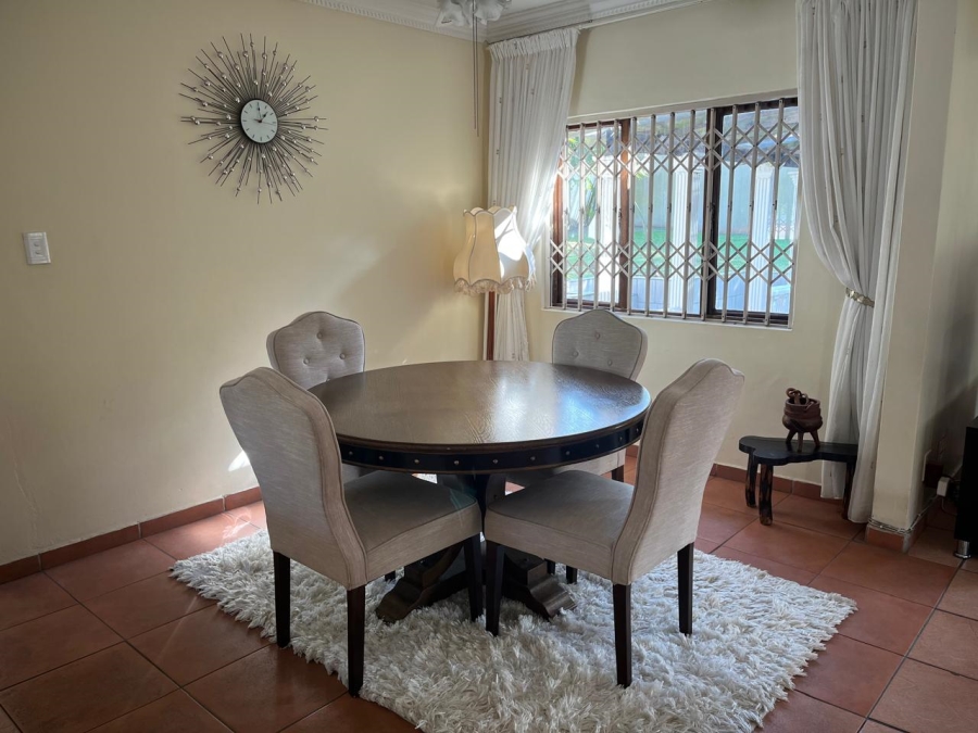 4 Bedroom Property for Sale in Veld En Vlei KwaZulu-Natal