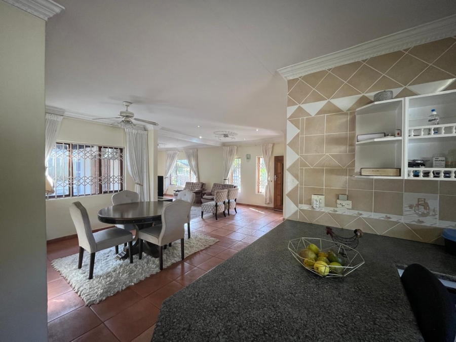 4 Bedroom Property for Sale in Veld En Vlei KwaZulu-Natal