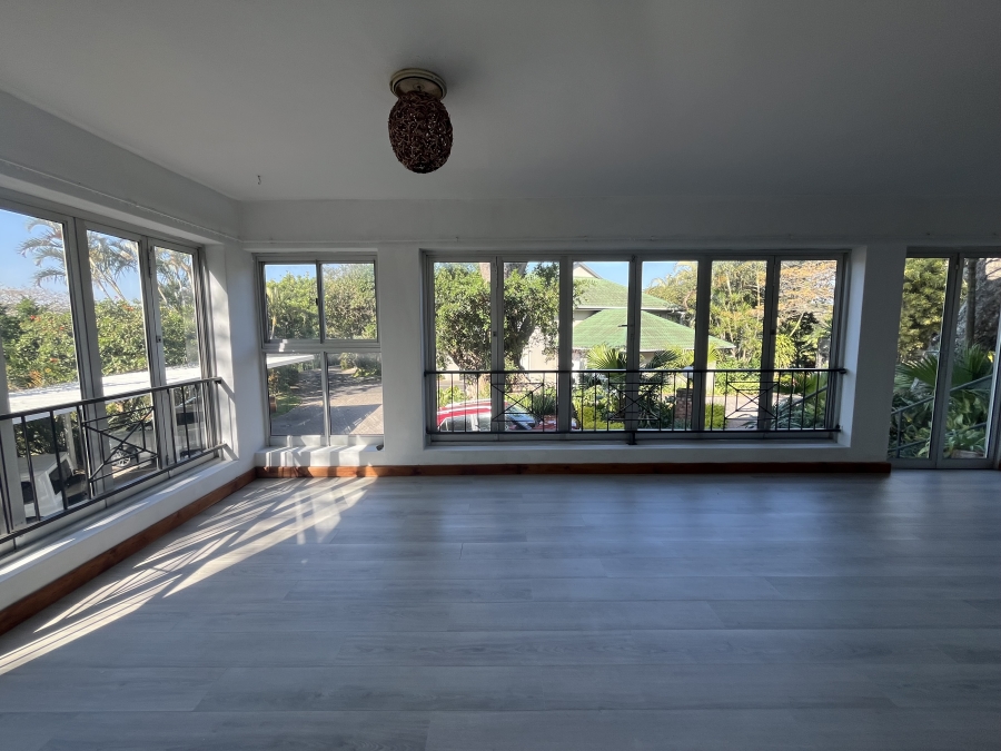 3 Bedroom Property for Sale in Salt Rock KwaZulu-Natal
