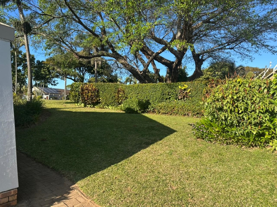 2 Bedroom Property for Sale in Uvongo KwaZulu-Natal